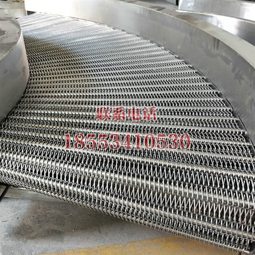 轉彎輸送機